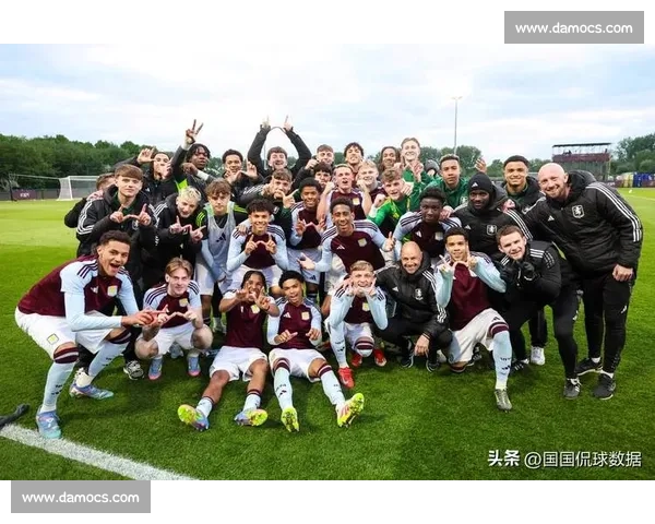 伯恩茅斯与维拉竞逐博洛尼亚 2800 万欧中卫卢库米 伯恩茅斯与维拉竞逐博洛尼亚 2800 万欧中卫卢库米